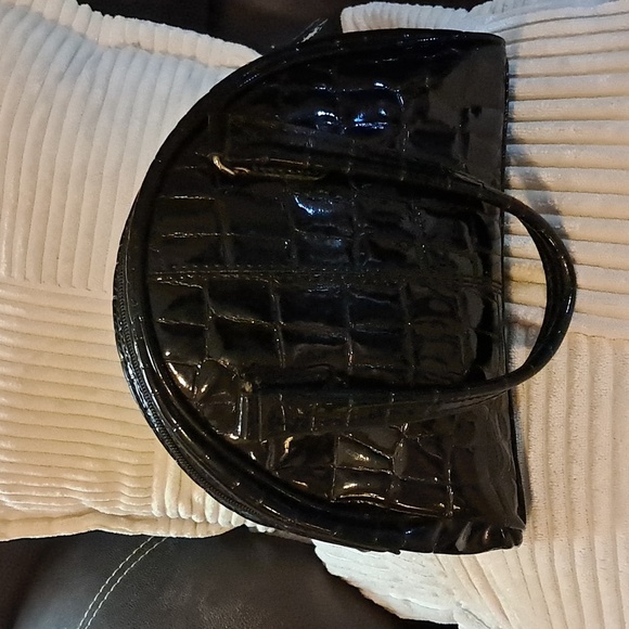 Liz Claiborne Handbag Black Faux Alligator Leather - Picture 1 of 8